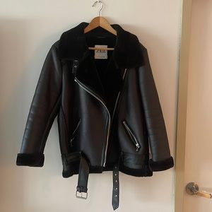 Zara Jacket size Large